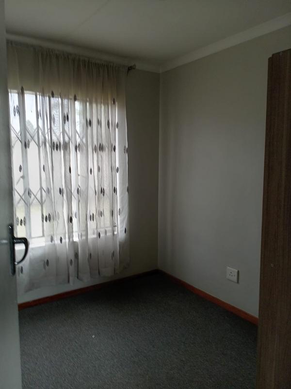 3 Bedroom Property for Sale in Crystal Park Gauteng