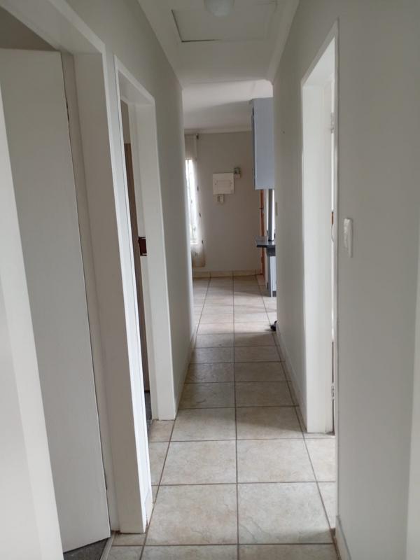 3 Bedroom Property for Sale in Crystal Park Gauteng