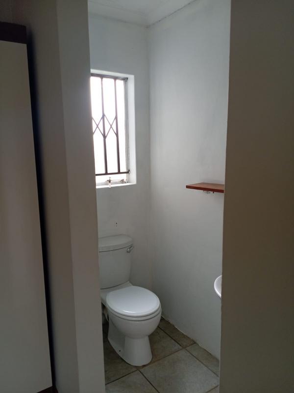 3 Bedroom Property for Sale in Crystal Park Gauteng