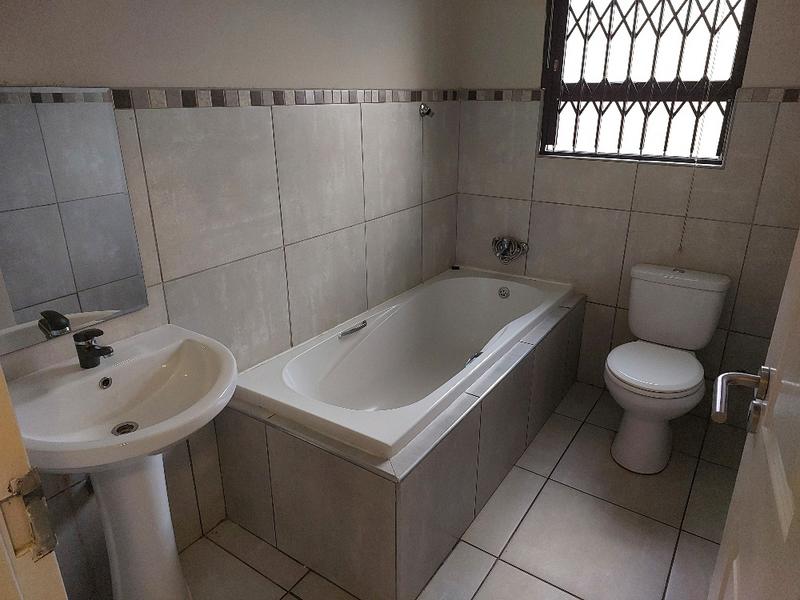 3 Bedroom Property for Sale in Dawn Park Gauteng