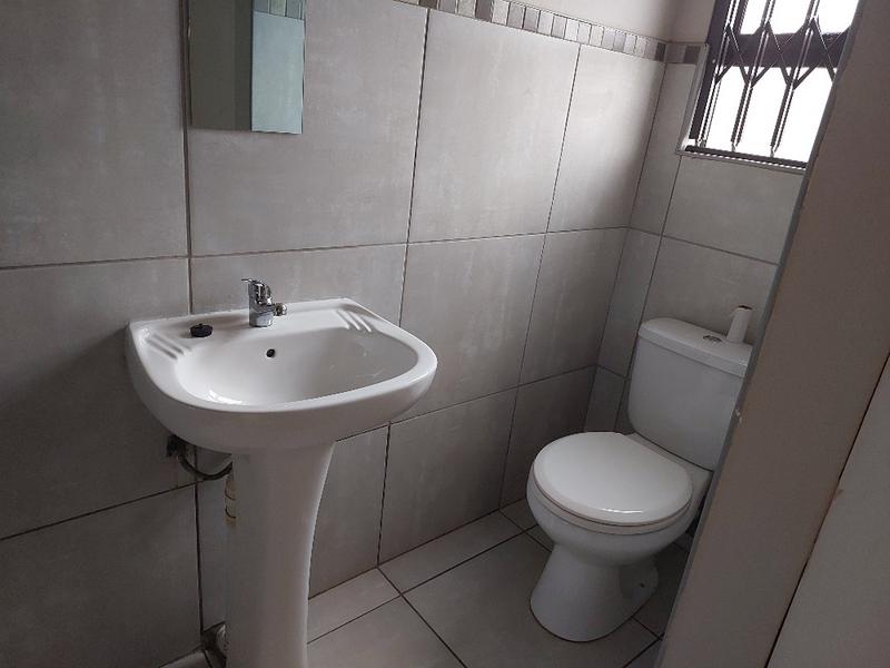 3 Bedroom Property for Sale in Dawn Park Gauteng