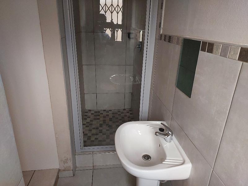 3 Bedroom Property for Sale in Dawn Park Gauteng