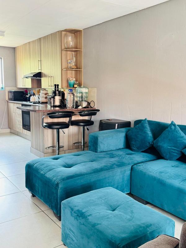 2 Bedroom Property for Sale in Cruywagenpark Gauteng