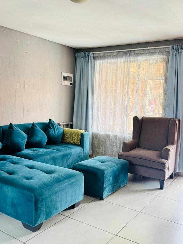 2 Bedroom Property for Sale in Cruywagenpark Gauteng