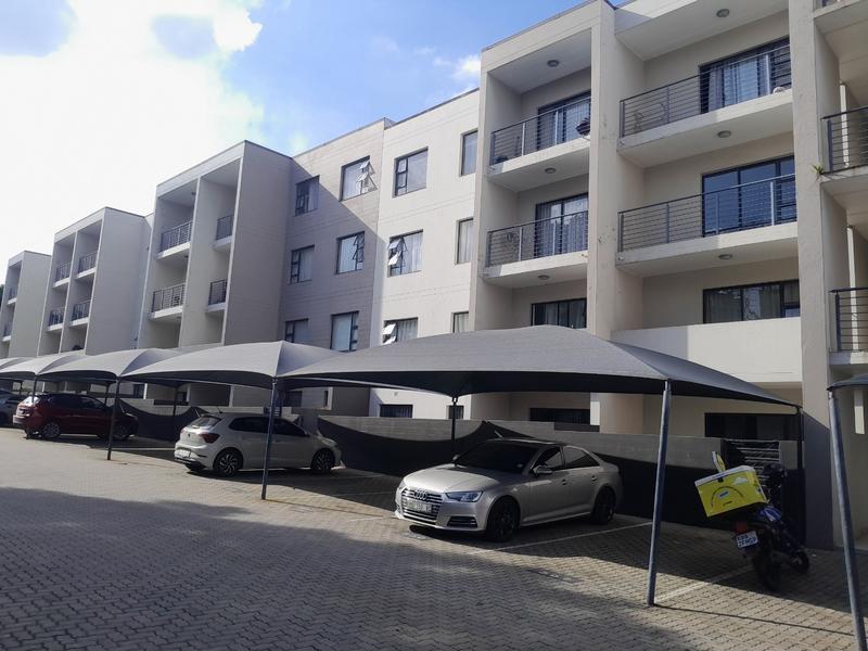 1 Bedroom Property for Sale in North Riding Gauteng