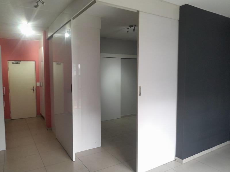 1 Bedroom Property for Sale in North Riding Gauteng