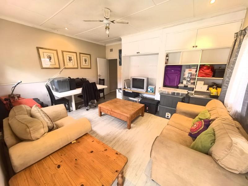 To Let 1 Bedroom Property for Rent in Edenvale Gauteng