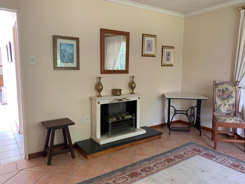 To Let 1 Bedroom Property for Rent in Edenvale Gauteng
