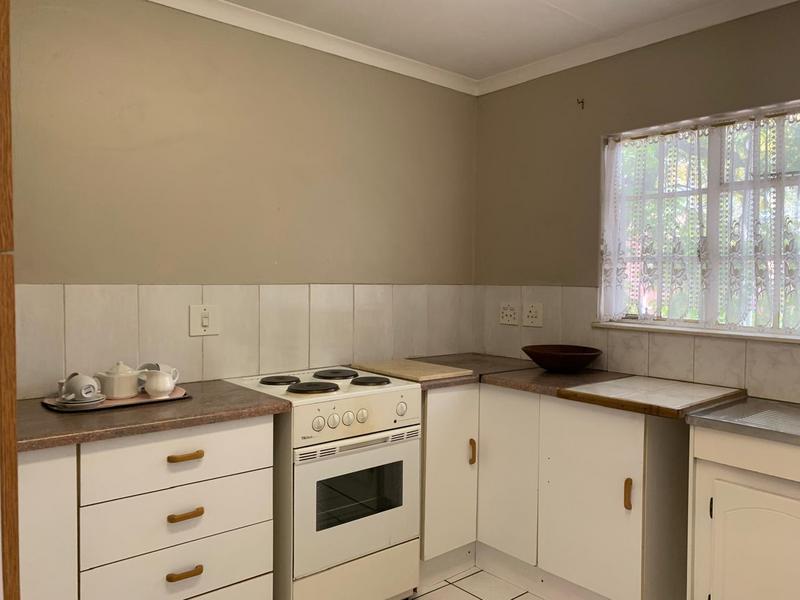 To Let 1 Bedroom Property for Rent in Edenvale Gauteng
