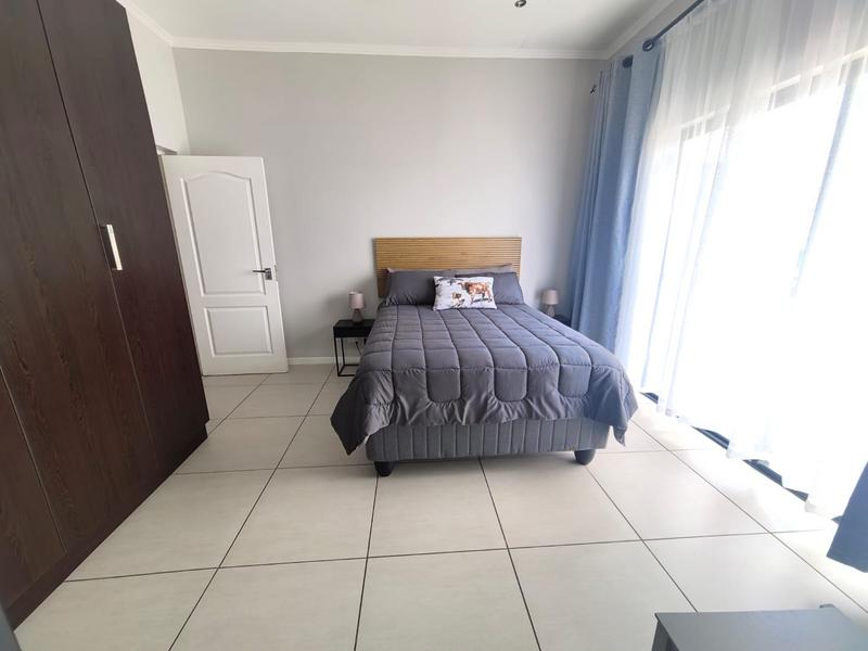 To Let 2 Bedroom Property for Rent in Greenstone Hill Gauteng