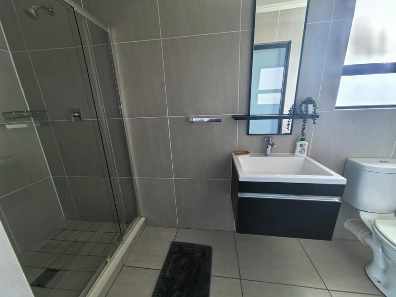 To Let 2 Bedroom Property for Rent in Greenstone Hill Gauteng