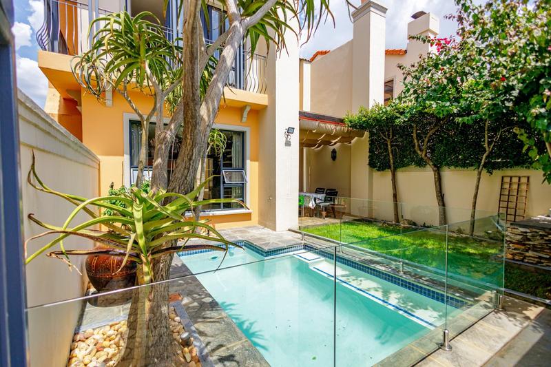 2 Bedroom Property for Sale in Bedford Gardens Gauteng