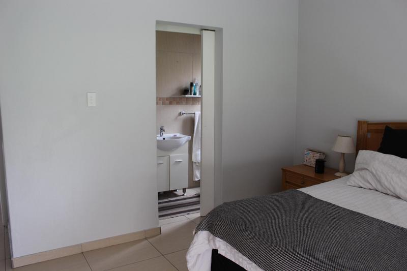 2 Bedroom Property for Sale in Bedfordview Gauteng