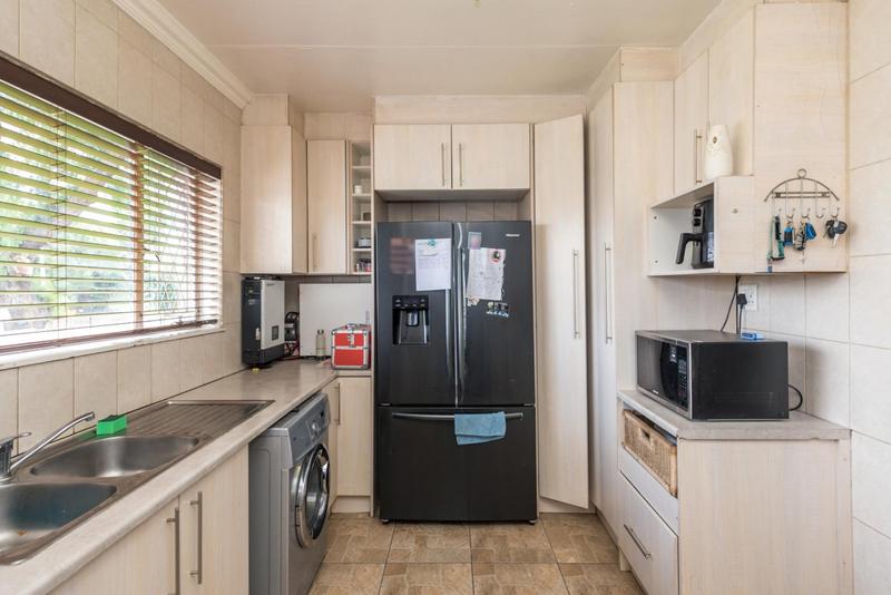 3 Bedroom Property for Sale in Klopperpark Gauteng