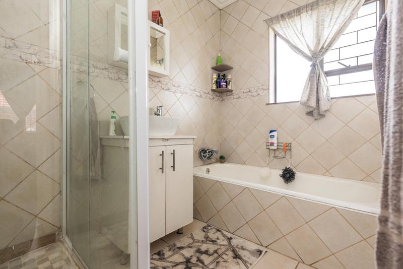 3 Bedroom Property for Sale in Klopperpark Gauteng