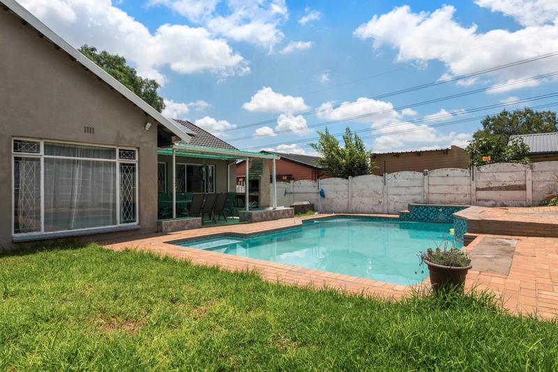 3 Bedroom Property for Sale in Klopperpark Gauteng