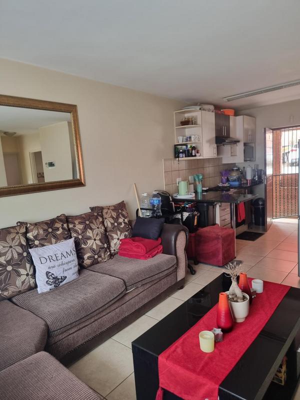 2 Bedroom Property for Sale in Primrose Hill Gauteng