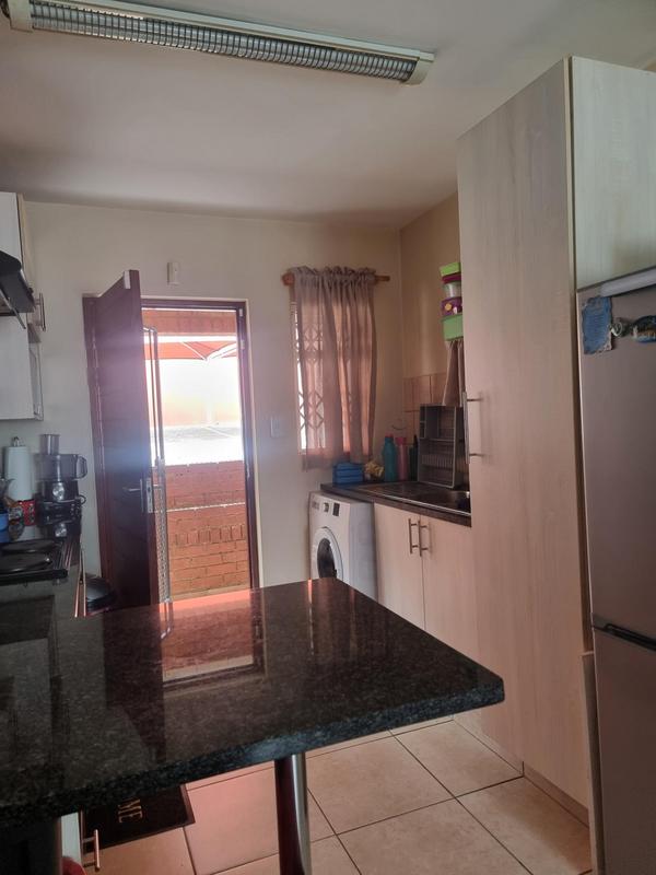 2 Bedroom Property for Sale in Primrose Hill Gauteng