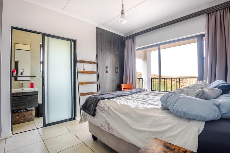 3 Bedroom Property for Sale in Oakdene Gauteng