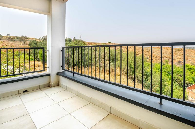 3 Bedroom Property for Sale in Oakdene Gauteng