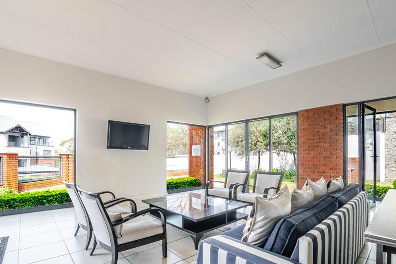 3 Bedroom Property for Sale in Oakdene Gauteng