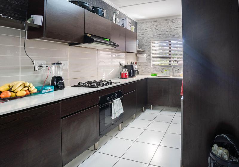 3 Bedroom Property for Sale in Greenstone Hill Gauteng