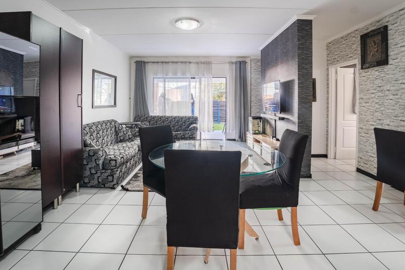 3 Bedroom Property for Sale in Greenstone Hill Gauteng