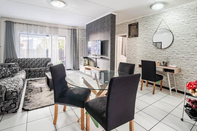 3 Bedroom Property for Sale in Greenstone Hill Gauteng