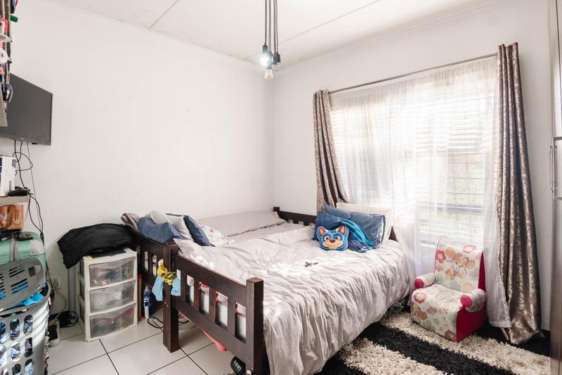 3 Bedroom Property for Sale in Greenstone Hill Gauteng