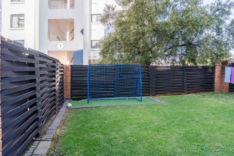 3 Bedroom Property for Sale in Greenstone Hill Gauteng