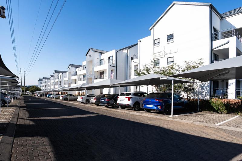 3 Bedroom Property for Sale in Greenstone Hill Gauteng