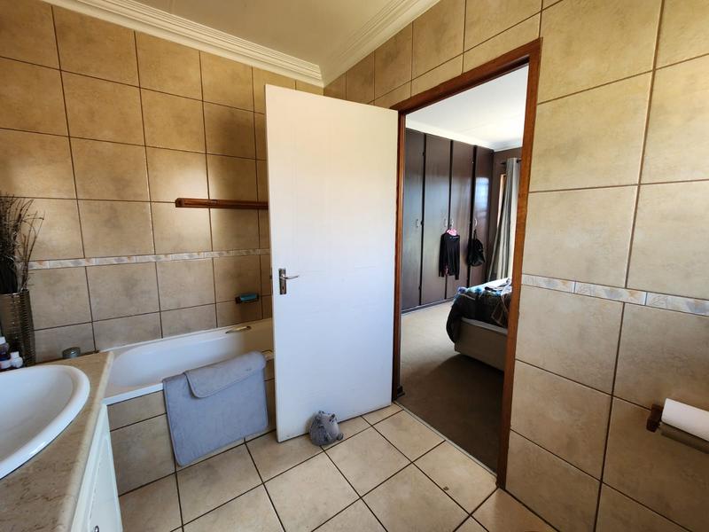 To Let 2 Bedroom Property for Rent in Brentwood Park Gauteng