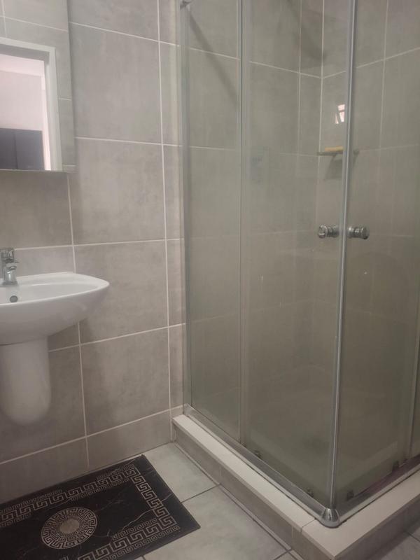 To Let 1 Bedroom Property for Rent in Witfield Gauteng