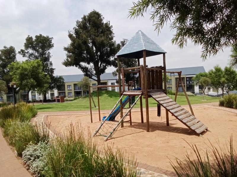 To Let 1 Bedroom Property for Rent in Witfield Gauteng