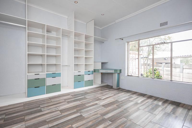 4 Bedroom Property for Sale in Cinderella Gauteng