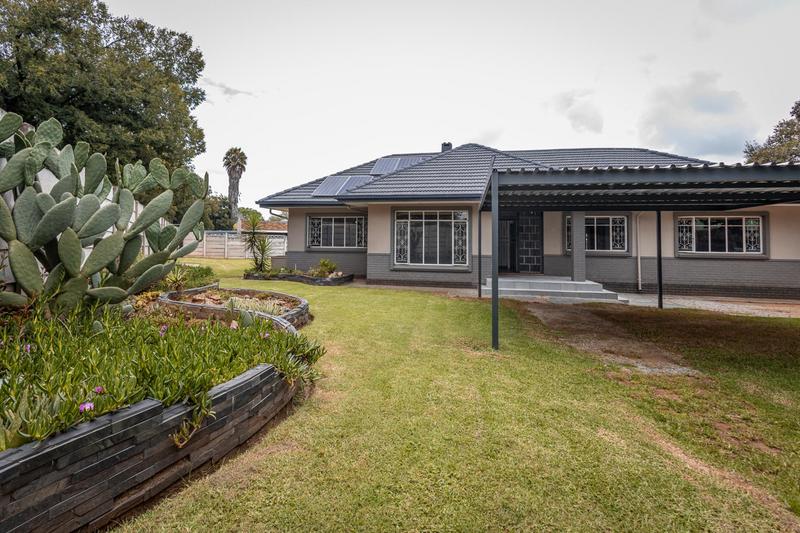 4 Bedroom Property for Sale in Cinderella Gauteng