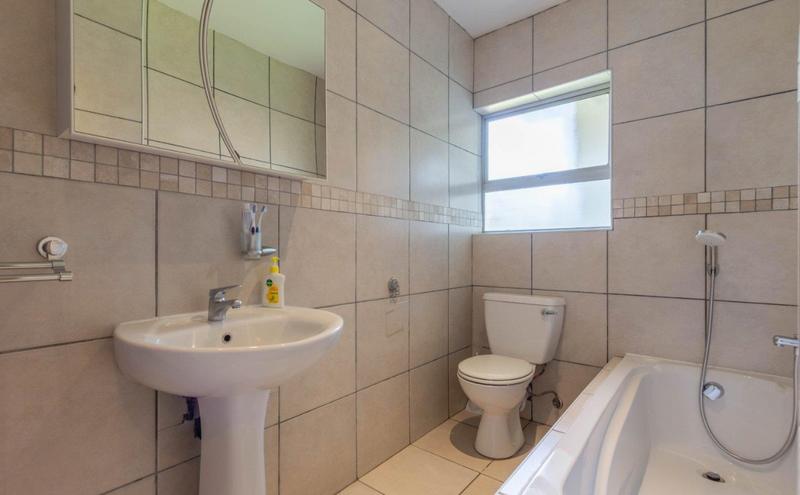 To Let 4 Bedroom Property for Rent in Brentwood Gauteng