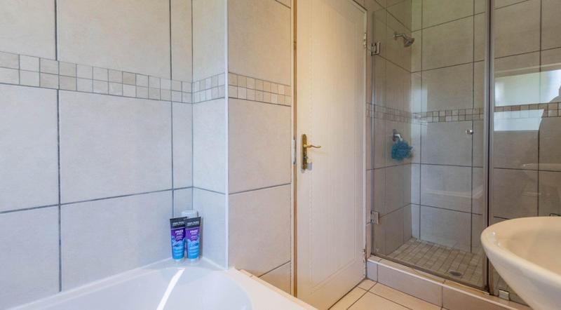 To Let 4 Bedroom Property for Rent in Brentwood Gauteng