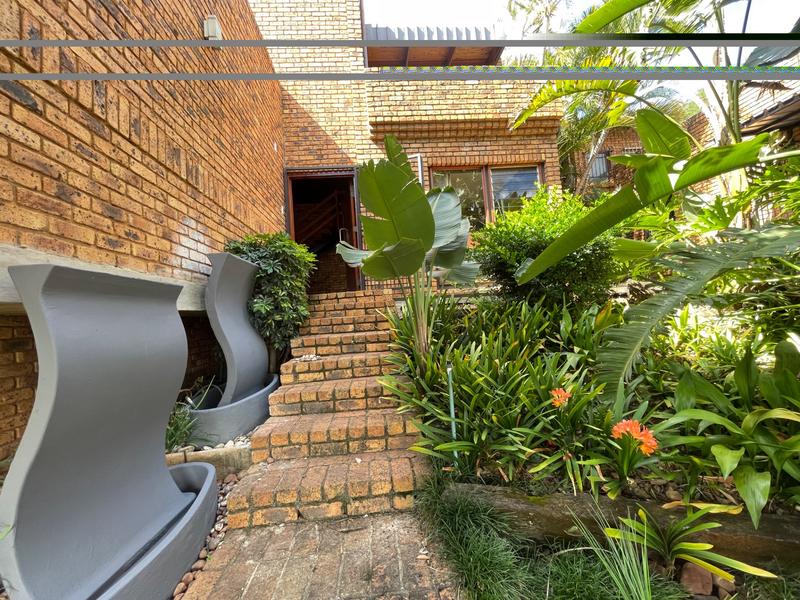 To Let 4 Bedroom Property for Rent in Groenkloof Gauteng