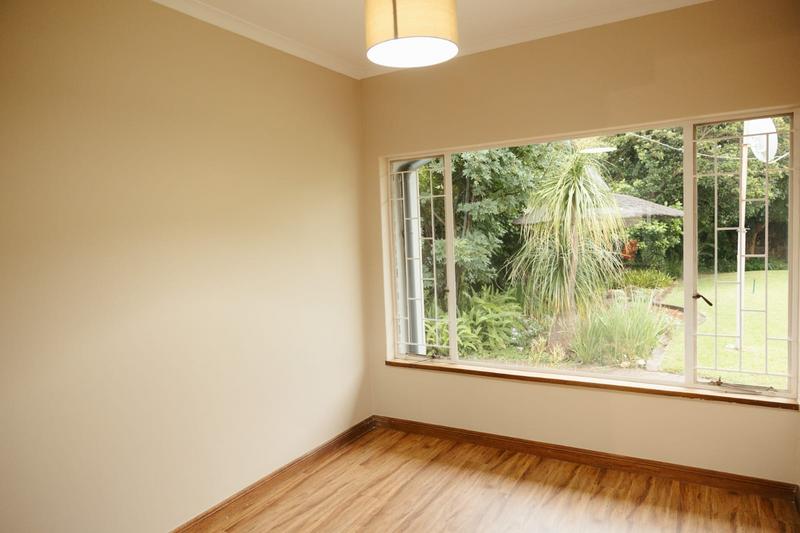 To Let 4 Bedroom Property for Rent in Lynnwood Glen Gauteng