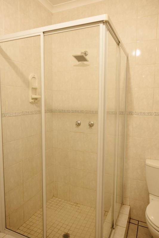 To Let 4 Bedroom Property for Rent in Lynnwood Glen Gauteng