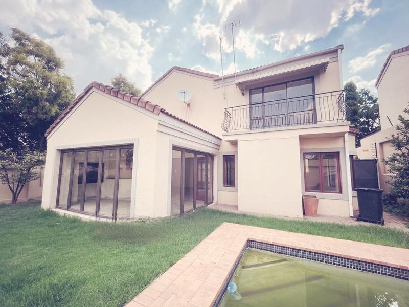 To Let 3 Bedroom Property for Rent in Lynnwood Glen Gauteng
