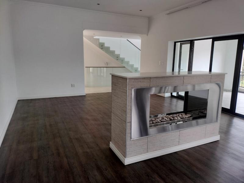 4 Bedroom Property for Sale in Waterkloof Ridge Gauteng