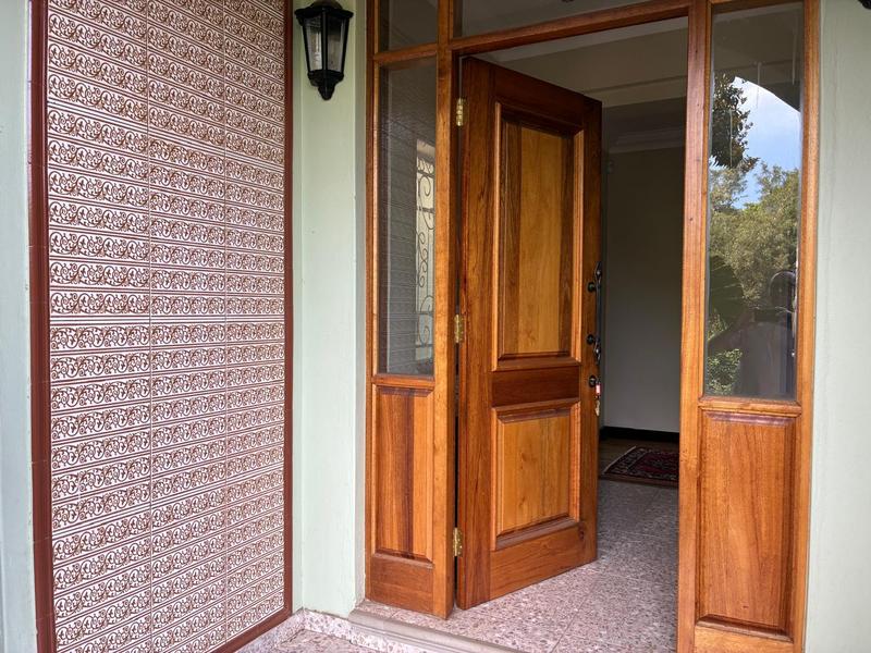 To Let 3 Bedroom Property for Rent in Waterkloof Ridge Gauteng