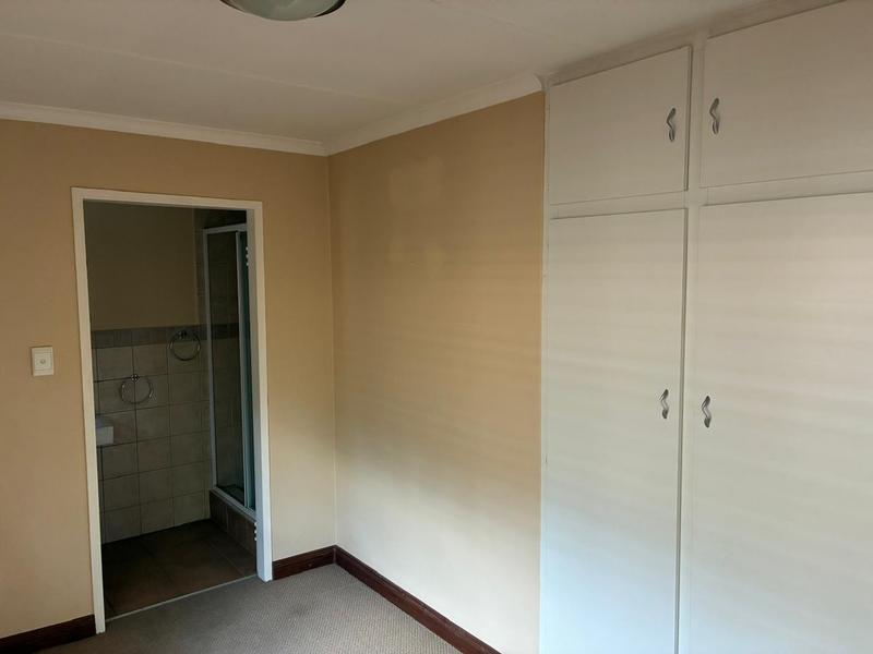 To Let 4 Bedroom Property for Rent in Waterkloof Ridge Gauteng