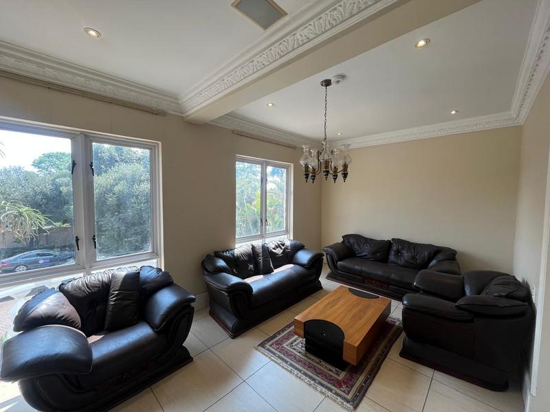 To Let 5 Bedroom Property for Rent in Waterkloof Ridge Gauteng