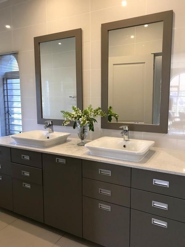 To Let 7 Bedroom Property for Rent in Waterkloof Ridge Gauteng