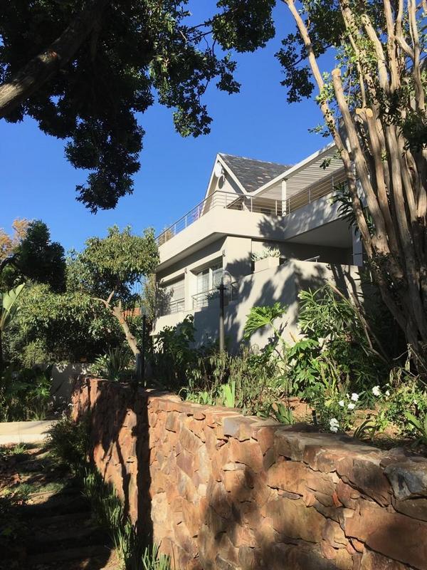 To Let 7 Bedroom Property for Rent in Waterkloof Ridge Gauteng