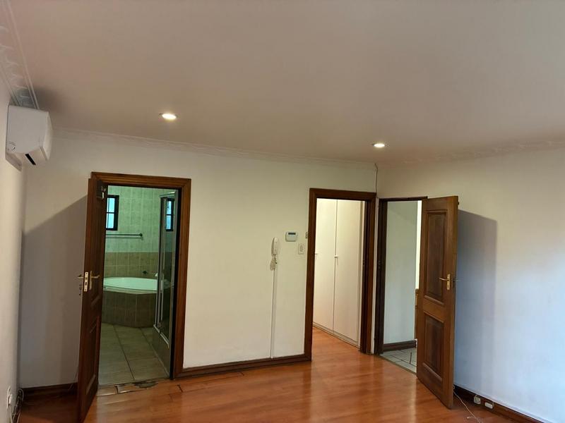 3 Bedroom Property for Sale in Groenkloof Gauteng