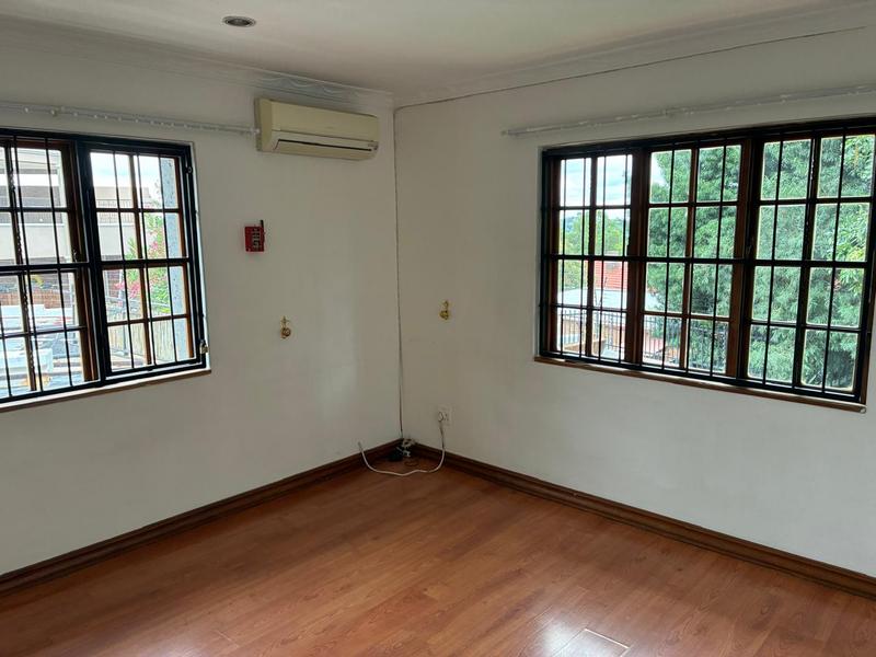 3 Bedroom Property for Sale in Groenkloof Gauteng